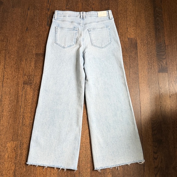 Paige Anessa denim. - Picture 3 of 3